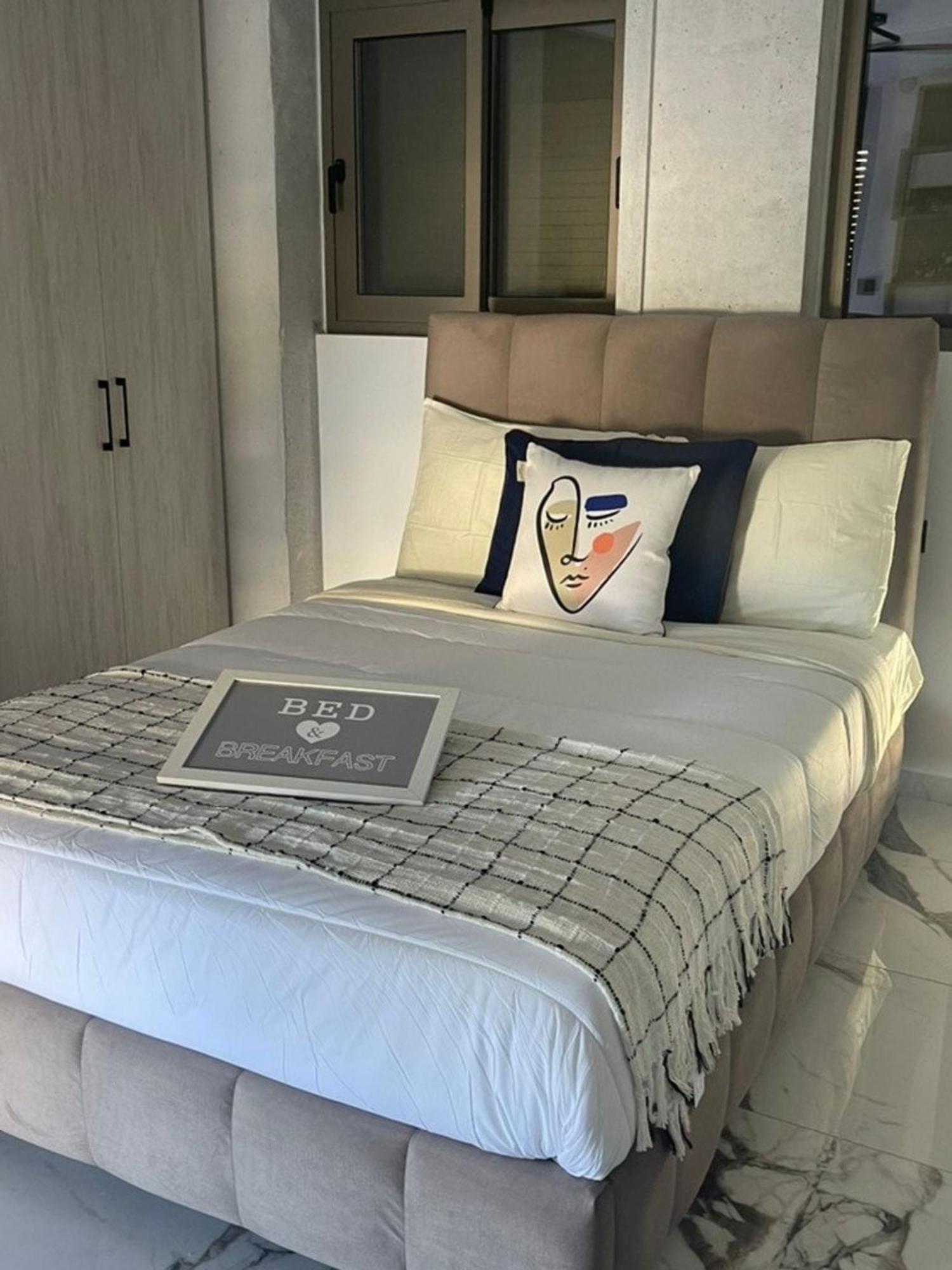 Sea View Apartment Patras Ngoại thất bức ảnh