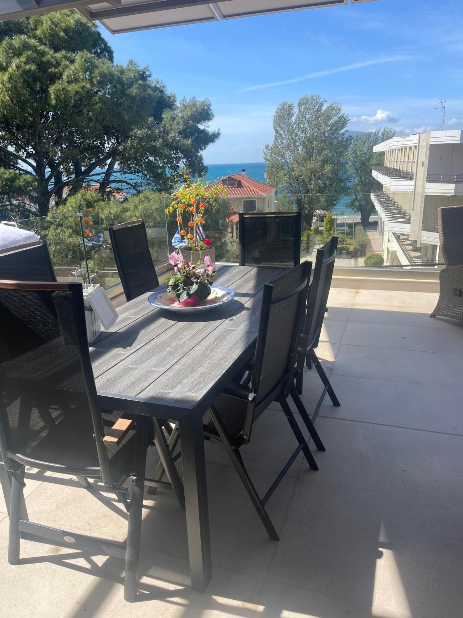 Sea View Apartment Patras Ngoại thất bức ảnh