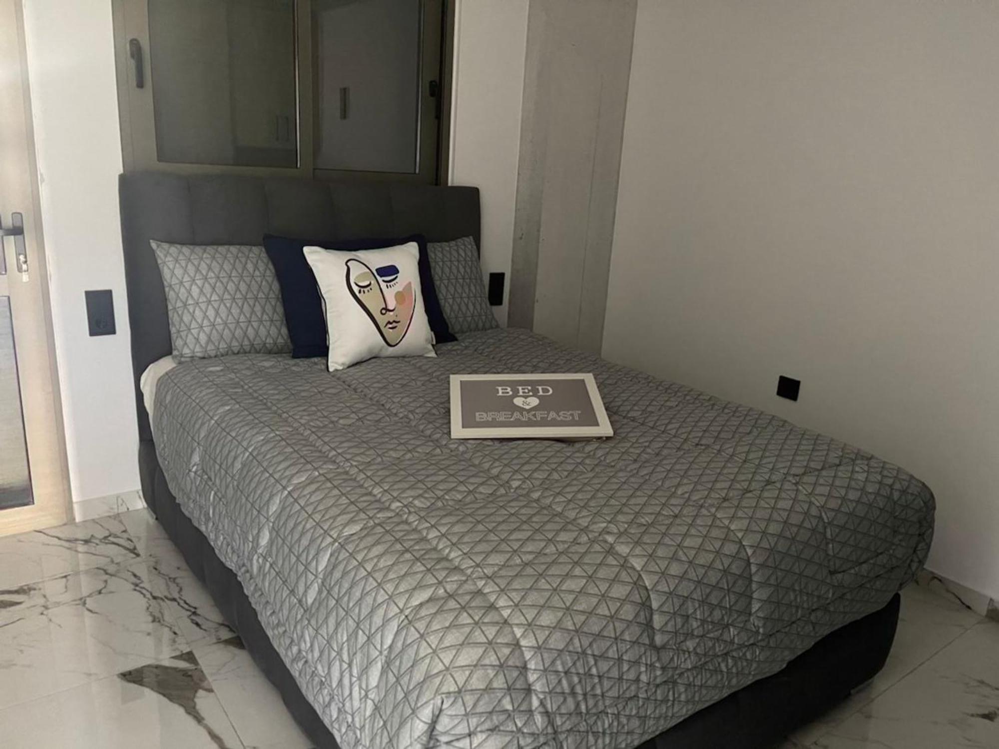 Sea View Apartment Patras Ngoại thất bức ảnh
